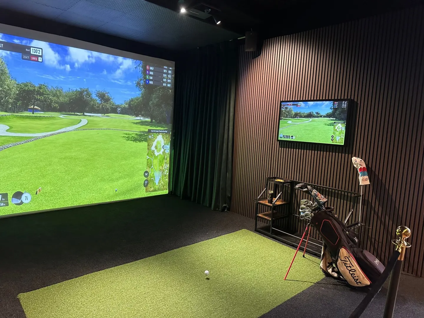 Private, Virtual, Indoor Golf in Norwich,