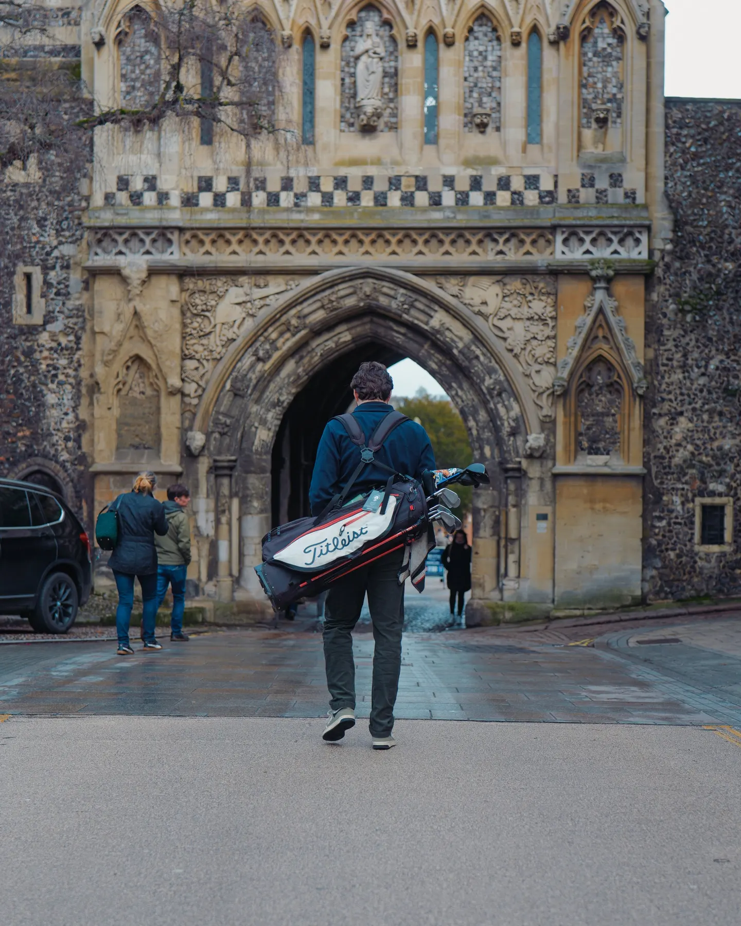 Things to Do in Norwich: Try Private, Virtual, Indoor Golf at City Greens Golf